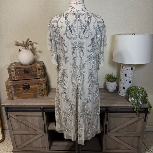 Johnny Was Silver Sequin Cocktail Mini Formal Dress Size 12 Flutter Sleeve Glitz - Picture 7 of 13